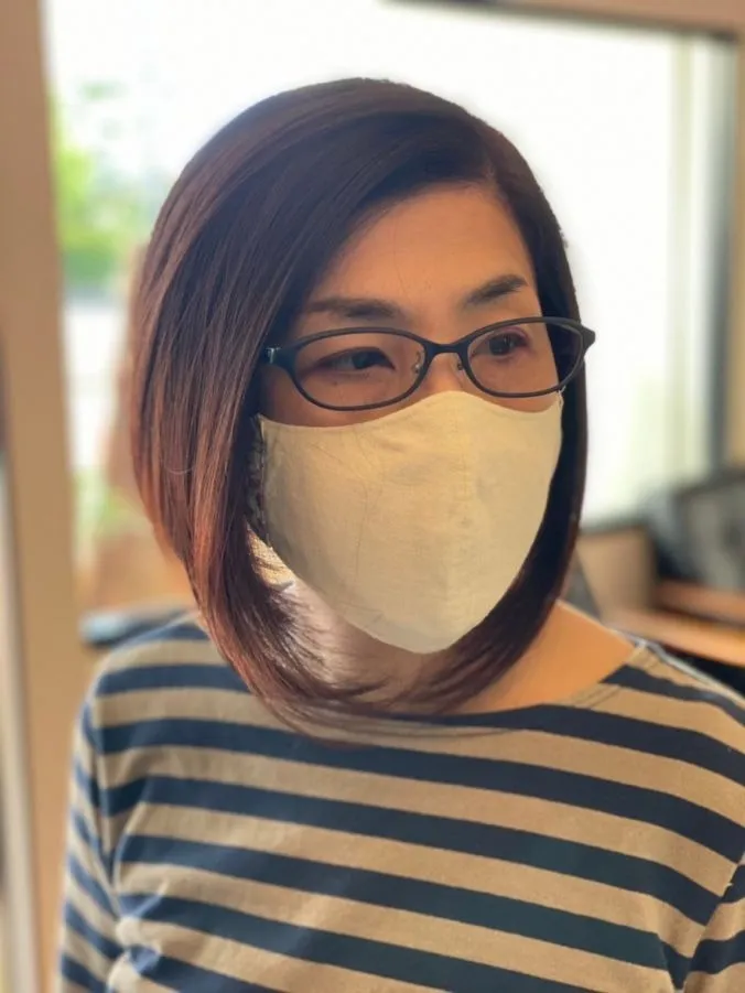 大人めインナーカラーボブ